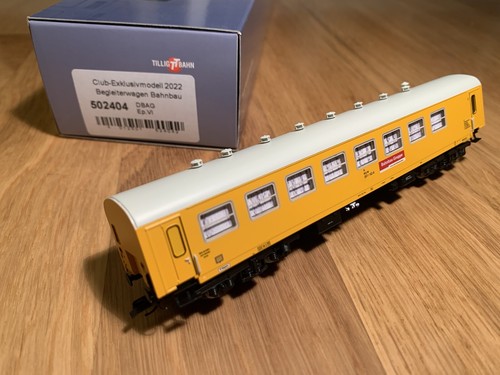 Tillig carrozza di - , scorta